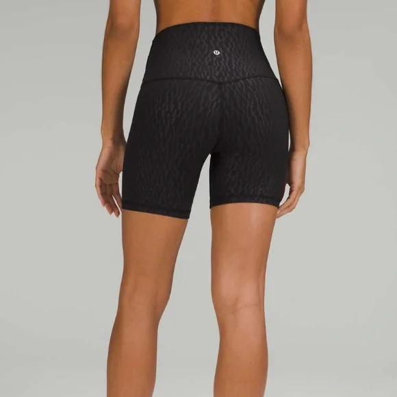 Lululemon Align High-Rise Short 6" Segment Emboss Black Size 4 - Picture 2 of 7